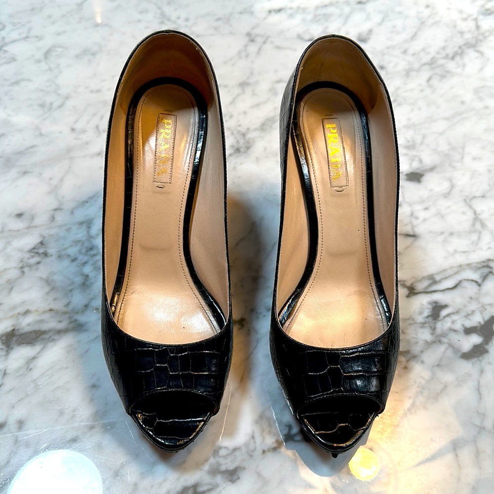 Prada peep toe croc leather pumps